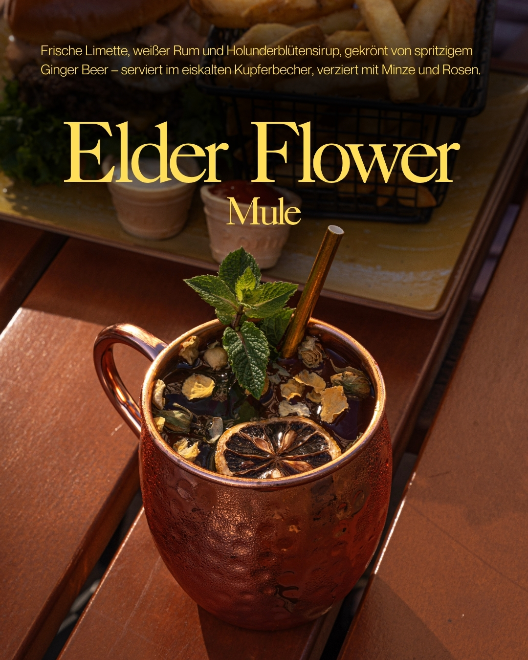 Elder Mule Cocktail im Kupferbecher