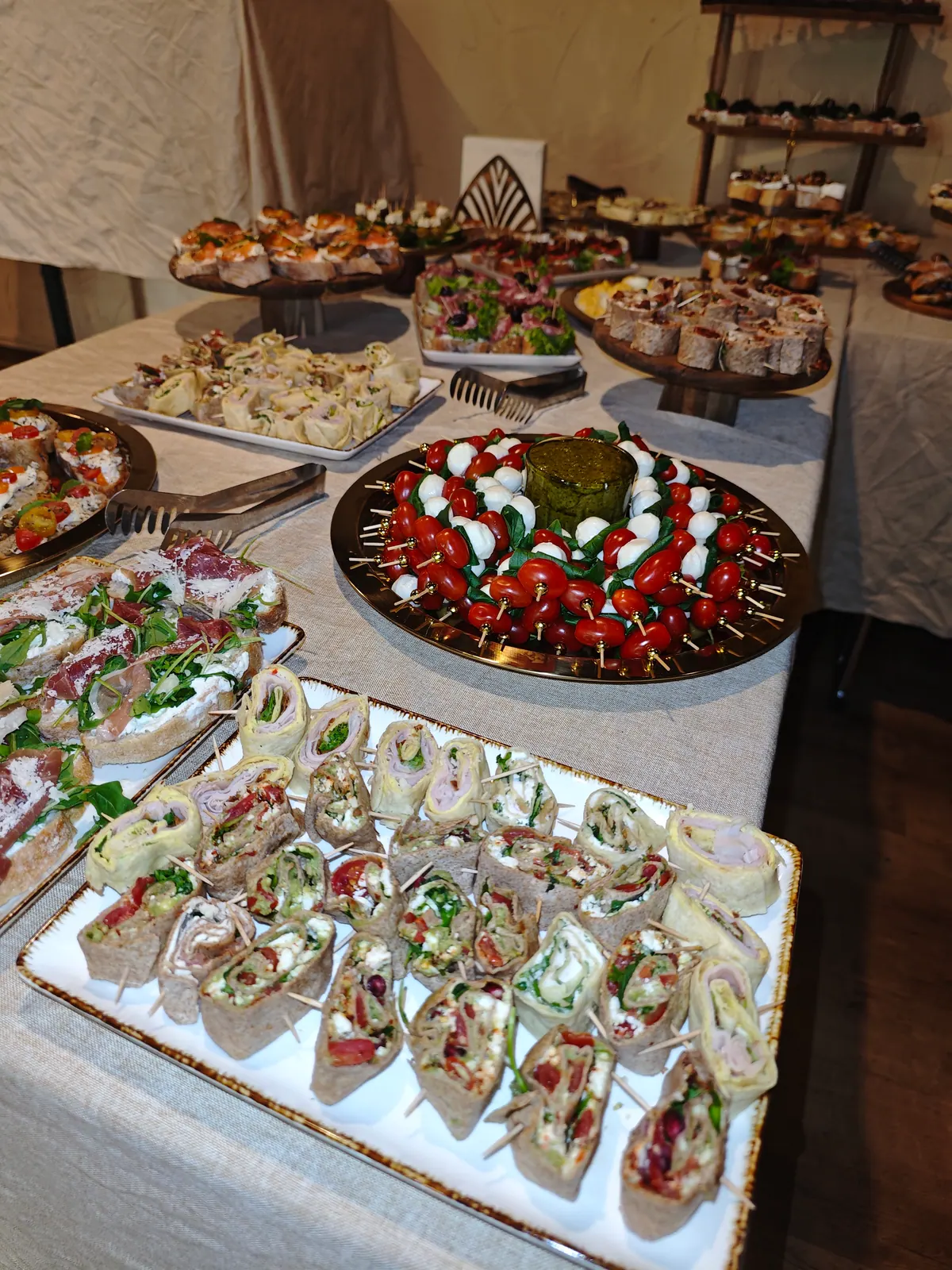 BengelBatz Canapé-Catering für 50 Gäste